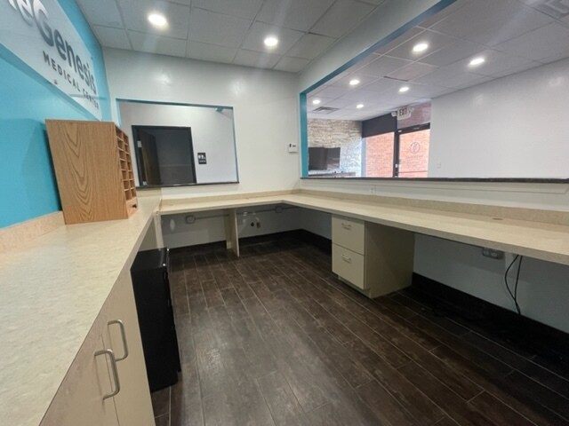 More Photos Of 2012-2040 Monroe St, Dearborn Medical For Lease