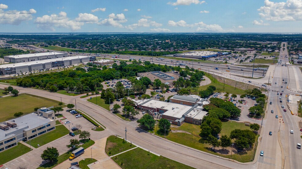 More Photos Of 1600 Republic Pky, Mesquite Unknown For Lease