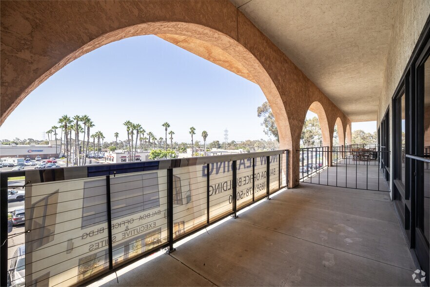 More Photos Of 7710 Balboa Ave, San Diego Office For Lease