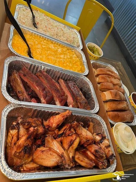 More Photos Of 102 Cabela Suite E, Dundee Specialty For Sale