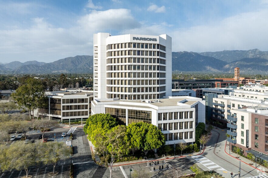 More Photos Of 100 W Walnut St, Pasadena Office For Lease
