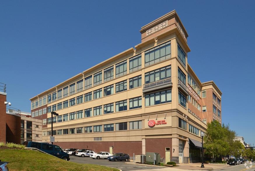 More Photos Of 65 Memorial Rd, West Hartford Office For Lease