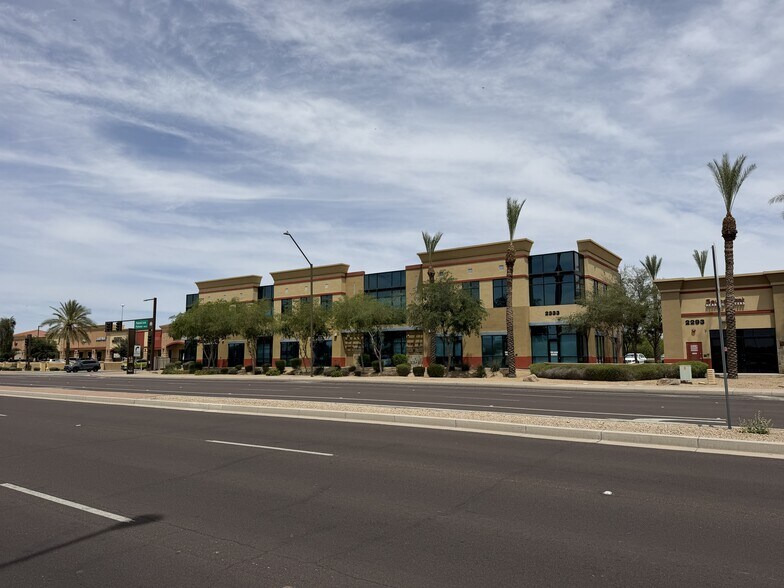 More Photos Of 2333 N Pebble Creek Pky, Goodyear Storefront For Sale