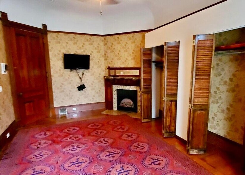 More Photos Of 56 Park St, Malone Apartments For Sale