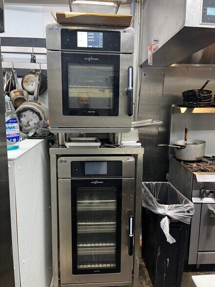 More Photos Of 1107 Jackson Ave E, Oxford Restaurant For Lease