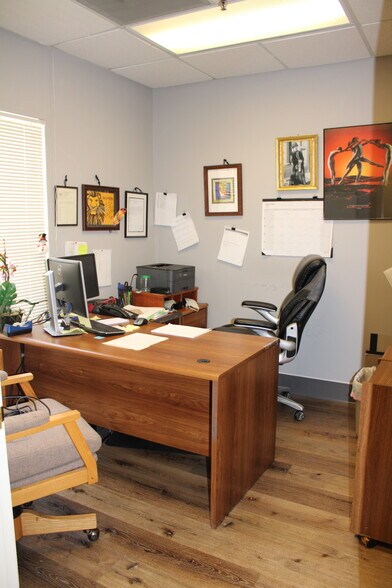 More Photos Of 5385 Conroy Rd, Orlando Medical For Sale