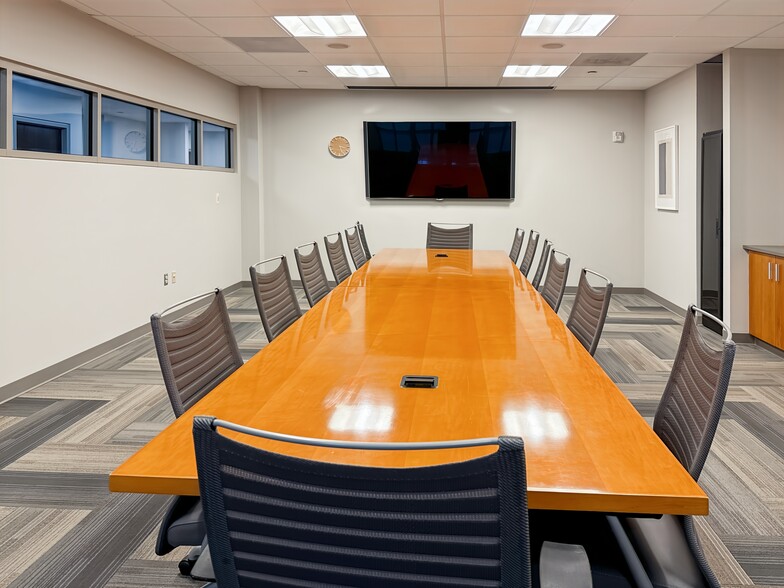 More Photos Of 123 Church St, New Haven Coworking Space