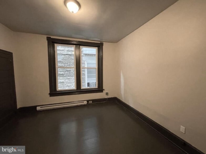 More Photos Of 228-230 Summit Ave, Hagerstown Apartments For Sale