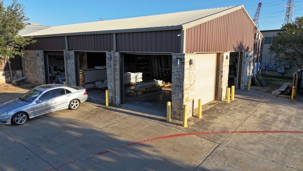 More Photos Of 3625 Valley Vista Dr, Fort Worth Warehouse For Sale