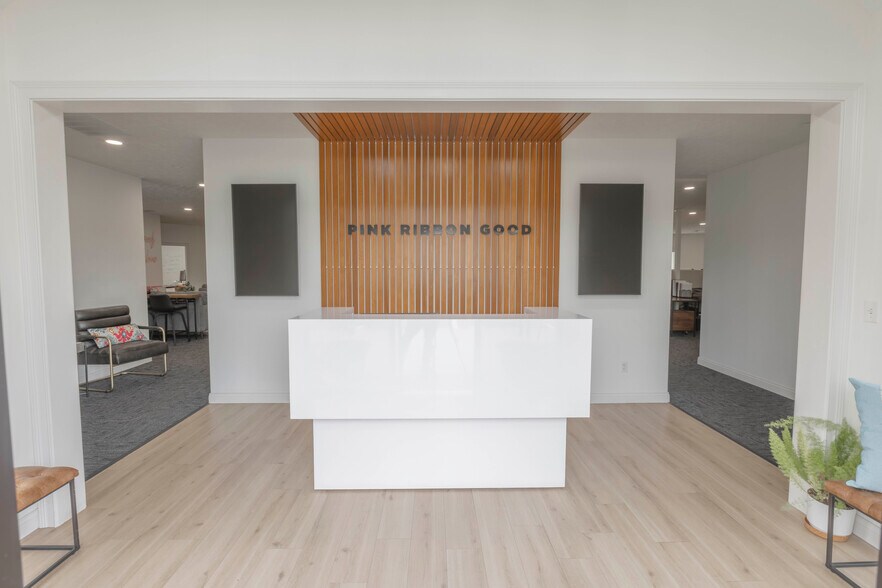 More Photos Of 350 Huls Dr, Englewood Office For Sale