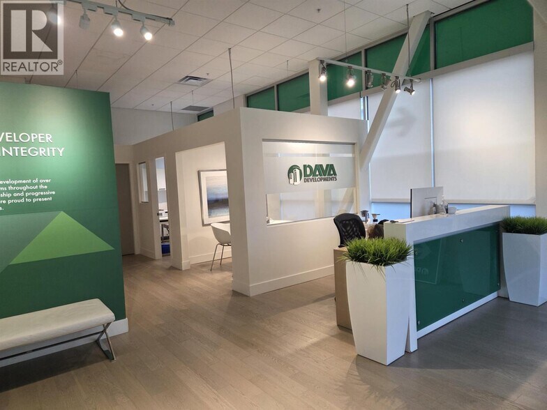 More Photos Of 10155 River Dr, Richmond Apartments For Sale