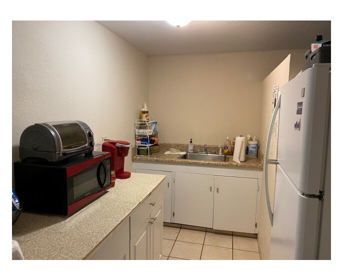 More Photos Of 2800 S Sanford Ave, Sanford Auto Dealership For Lease