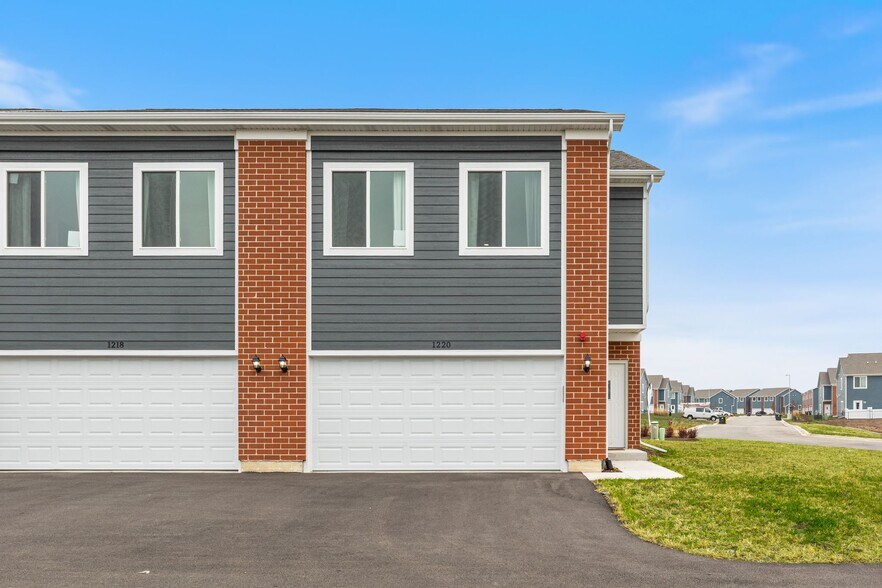 More Photos Of , Yorkville Multifamily For Sale