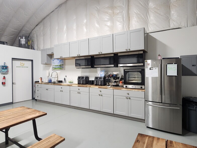 More Photos Of 342478 E 780 Rd, Agra Industrial For Sale