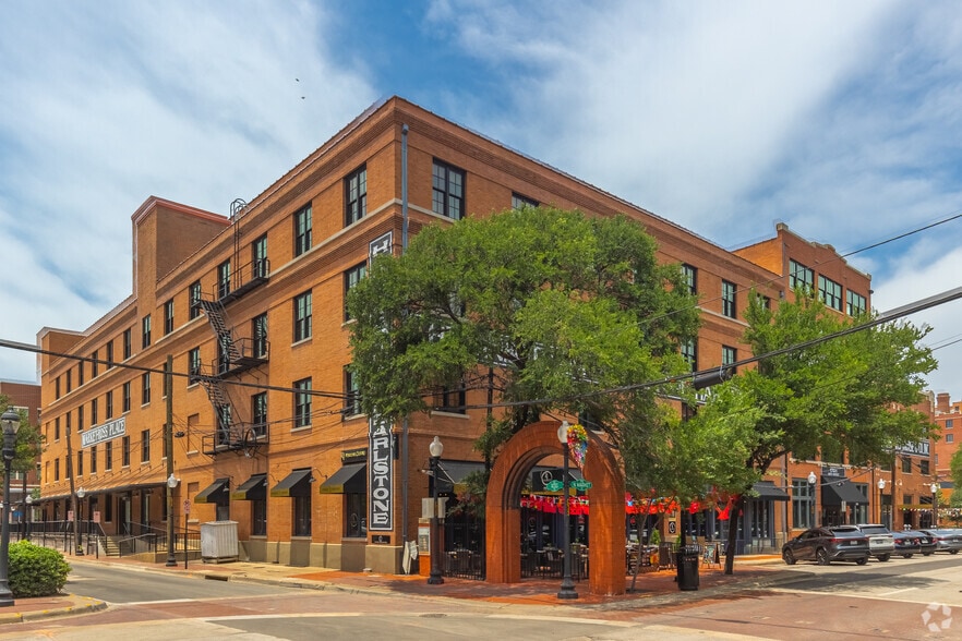 Primary Photo Of 1701 N Market St, Dallas Loft Creative Space For Lease