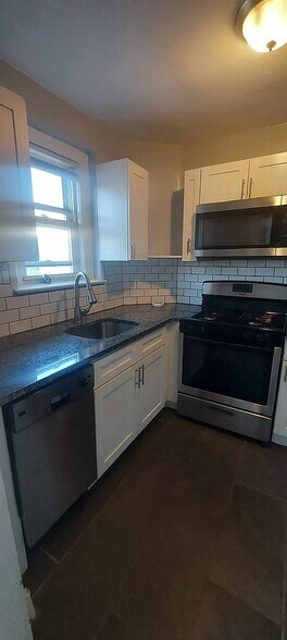 More Photos Of 59 Ferris Pl, Ossining Apartments For Sale