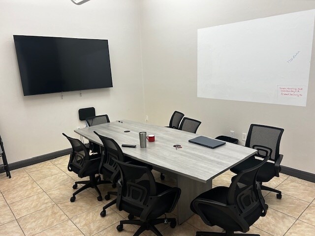 More Photos Of 17041 Alico Commerce Ct, Fort Myers Industrial For Lease