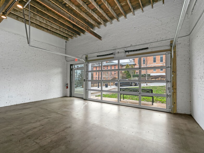 More Photos Of 37 N Broad St, Brevard Storefront Retail Office For Lease