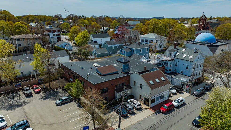 More Photos Of 1 Harris St, Newburyport Medical For Lease
