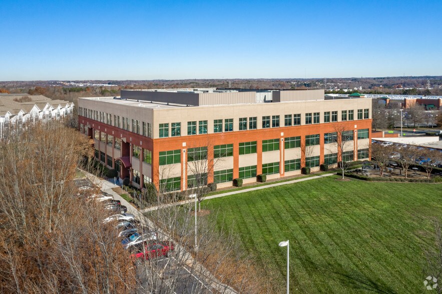 More Photos Of 1720 Galleria Blvd, Charlotte Office For Lease