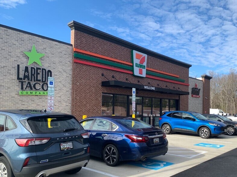 More Photos Of 22606 Three Notch Rd, Lexington Park Convenience Store For Sale