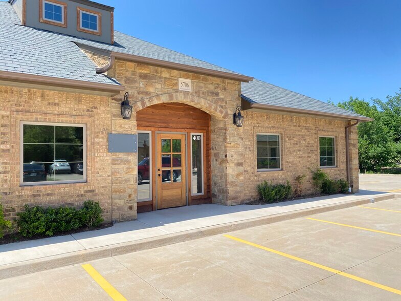 More Photos Of 5706 NW 130th St, Oklahoma City Office For Lease