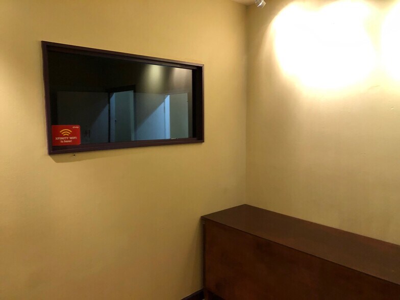 More Photos Of 188 Upper Riverdale Rd, Jonesboro Storefront Retail Office For Lease