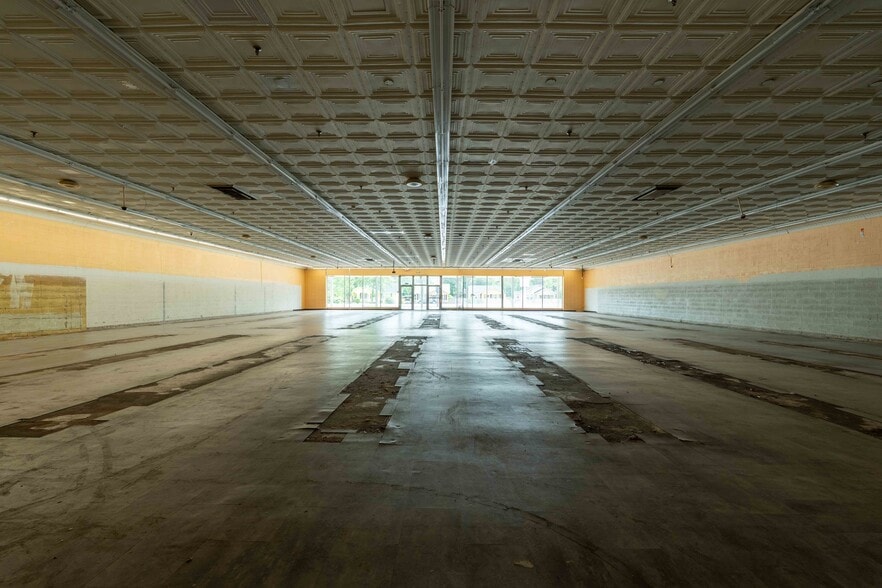 More Photos Of 1801-1803 Central Ave, Augusta Unknown For Lease