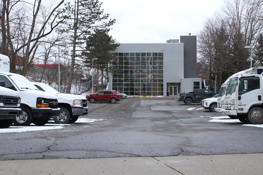 More Photos Of 6731 Ridge Rd, Parma Medical For Sale