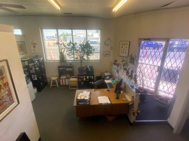 More Photos Of 257 W 3300 S, Salt Lake City Freestanding For Sale