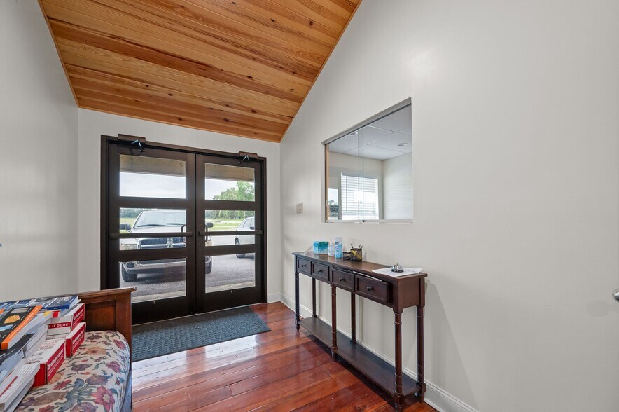 More Photos Of 7555 Half Mile Rd, Irvington Service For Sale