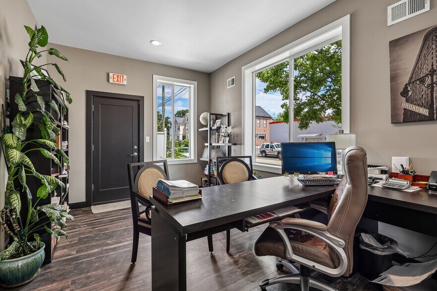 More Photos Of 63 Union Blvd, Wallington Office For Lease