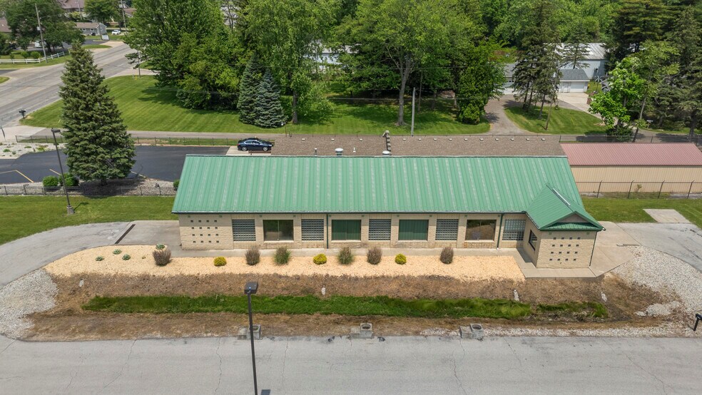 More Photos Of 7300 Lewis Ave, Temperance Carwash For Sale