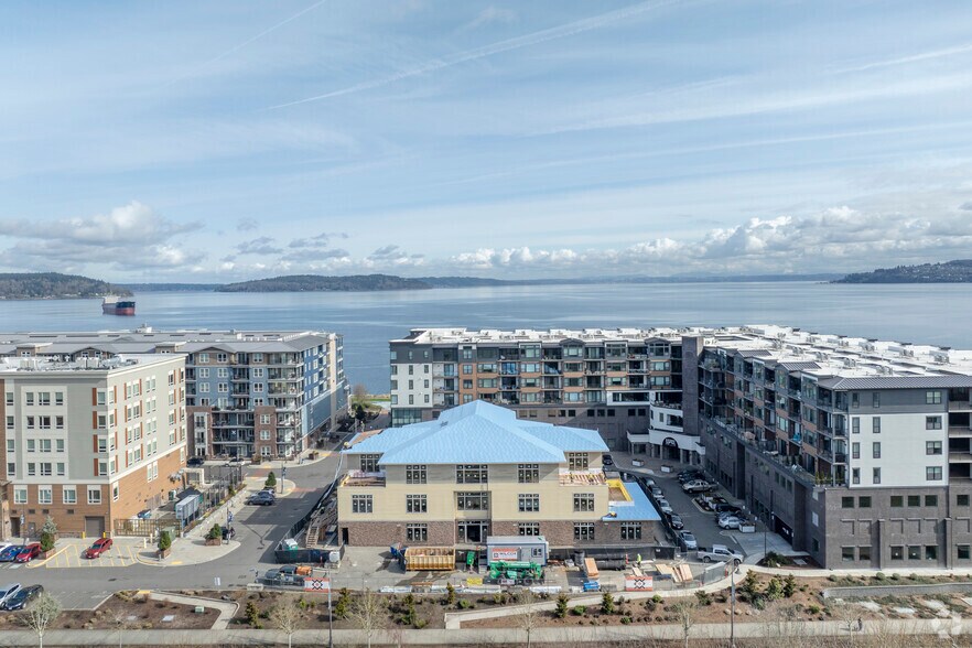 More Photos Of 4924 Main St, Tacoma Office For Lease