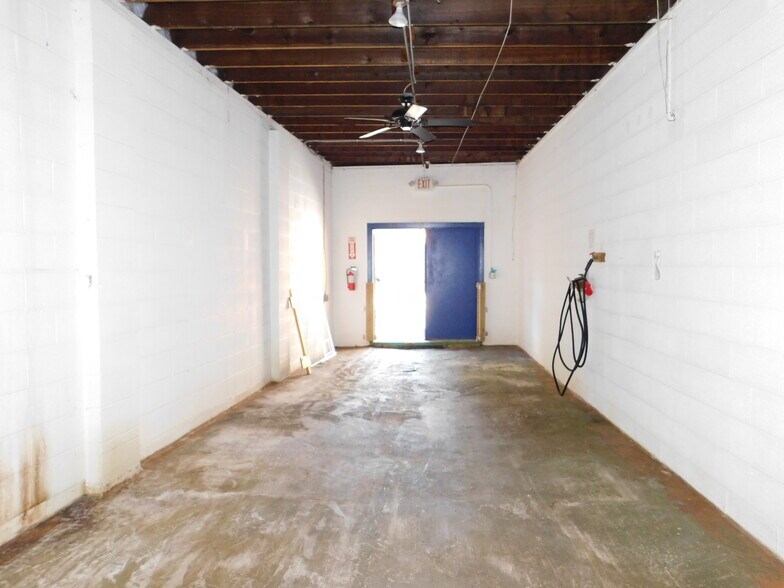 More Photos Of 22241-22255 Lorain Rd, Fairview Park General Retail For Sale