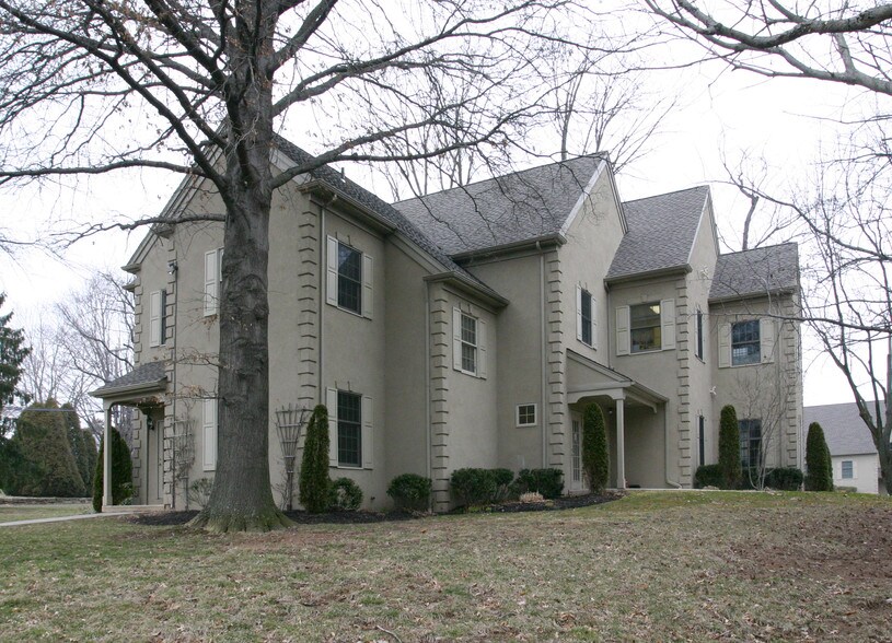 More Photos Of , Doylestown Office For Sale