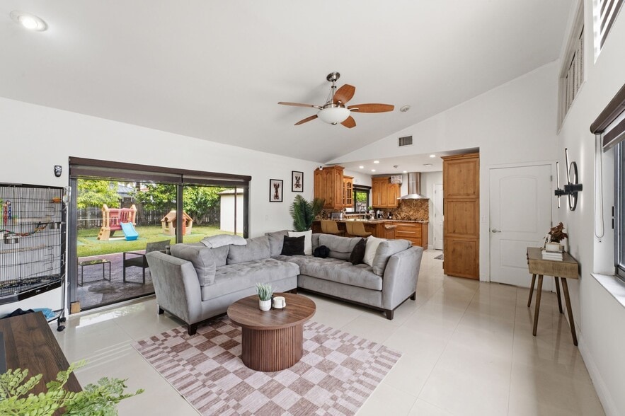 More Photos Of 4150 SW 137th Ct, Miami Schools For Sale