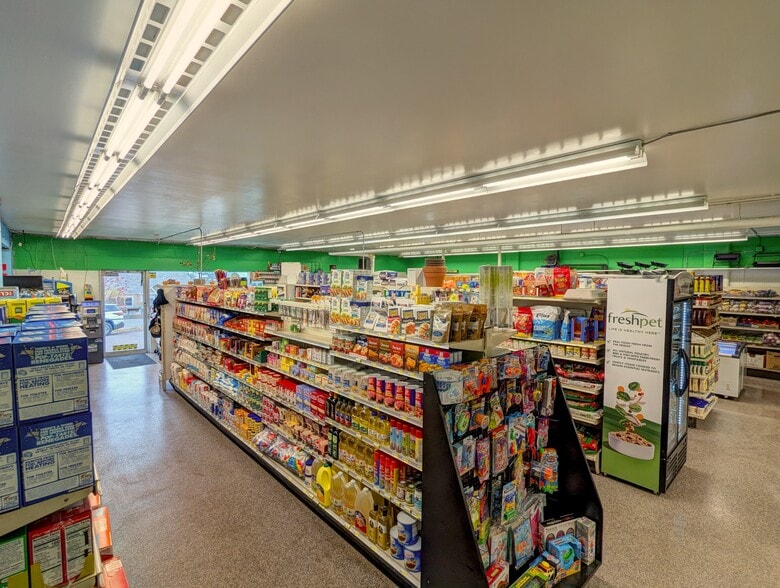 More Photos Of 7125 Mn-61, Tofte Freestanding For Sale