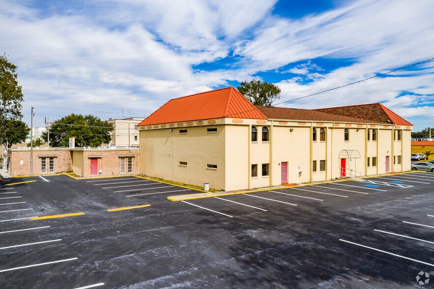 More Photos Of 1601 W Reynolds St, Plant City Medical For Lease