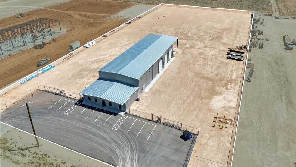 More Photos Of 2200 E County 130 rd, Midland Industrial For Lease