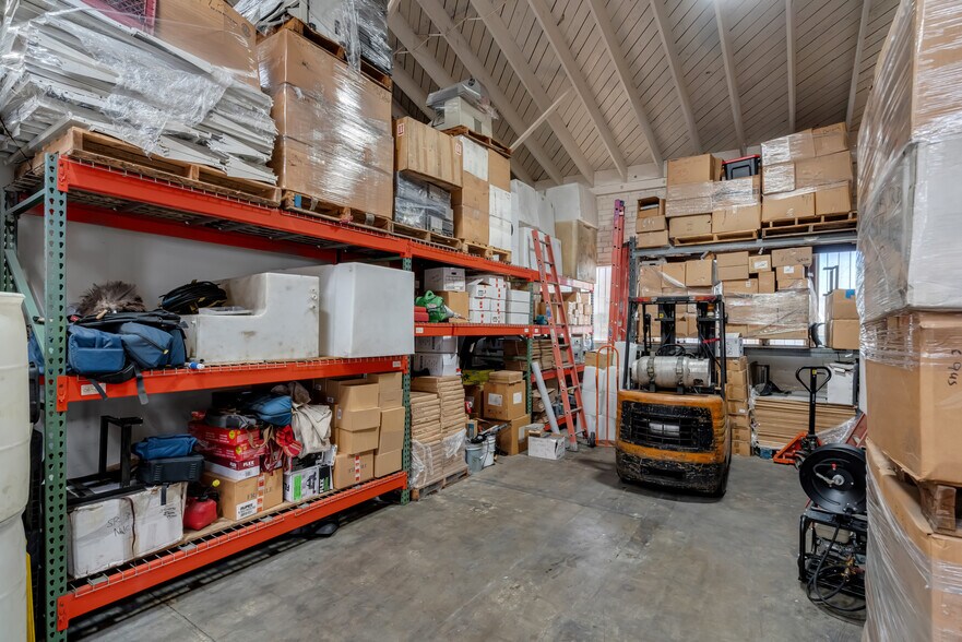 More Photos Of 5711 Sheila St, Commerce Warehouse For Sale