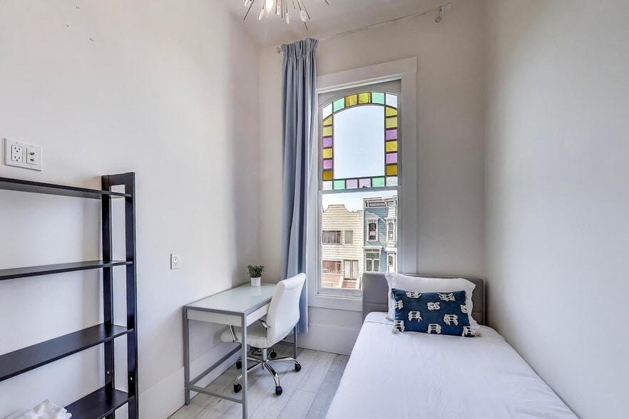 More Photos Of 751 Capp st, San Francisco Apartments For Sale