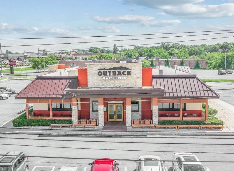 More Photos Of 3527 Union Deposit Rd, Harrisburg Restaurant For Sale