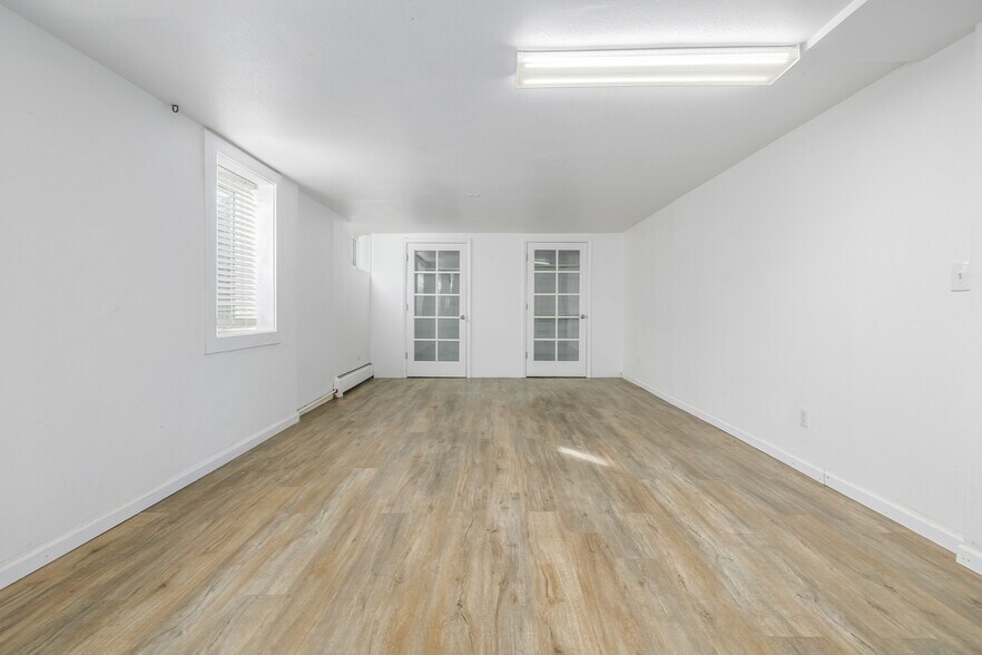 More Photos Of 8221 Bradburn Dr, Westminster Office For Sale