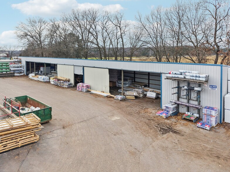 More Photos Of E10620 State Road 33, Baraboo Industrial For Lease