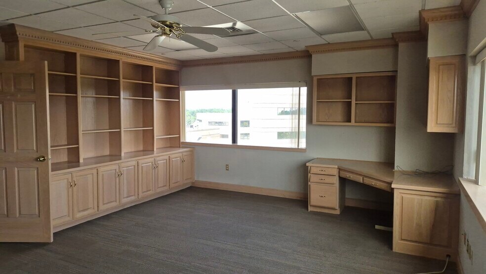 More Photos Of 1 Mercy Ln, Hot Springs Medical For Sale