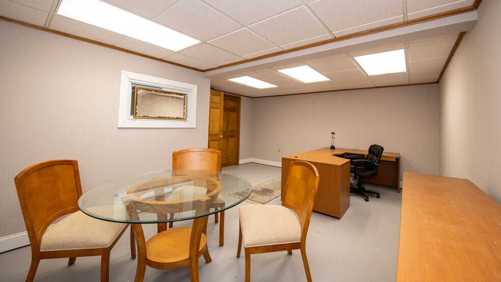 More Photos Of 124 John Robert Thomas Dr, Exton Loft Creative Space For Lease