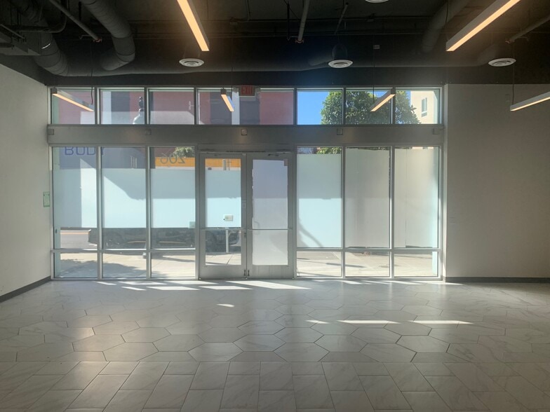 More Photos Of 100 Baden Ave, South San Francisco Apartments For Lease