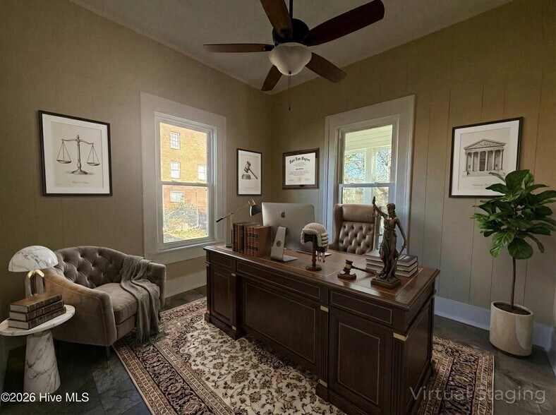 More Photos Of 402 College St, Clinton Office For Sale