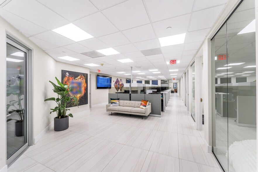 More Photos Of 1200 Brickell Ave, Miami Office For Lease